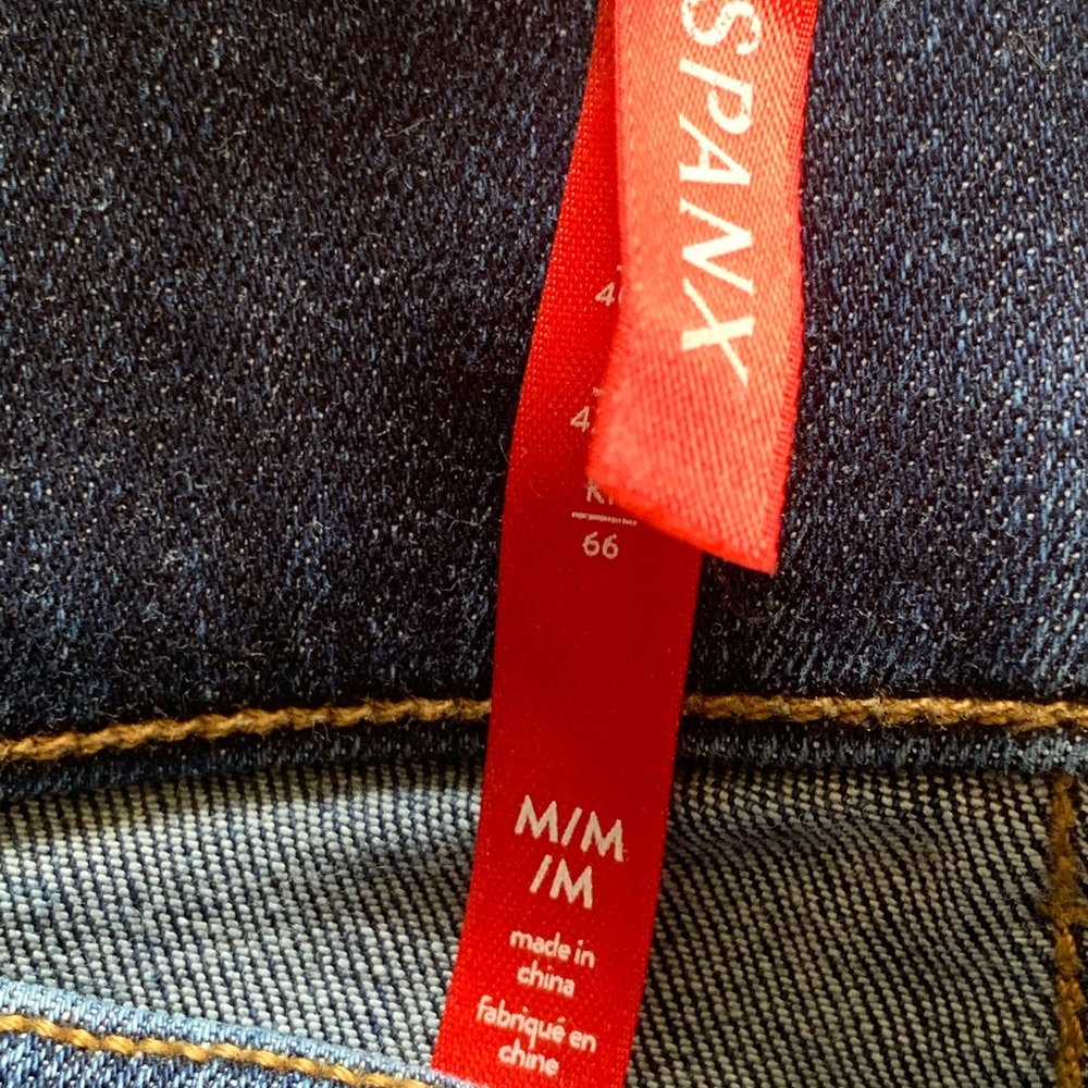 SPANX Denim Flare Leg Comfort Stretch Pull On Jeans Size M - Picture 8 of 8